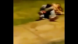 Él quiere pene, ellos le dan pene por todos lados